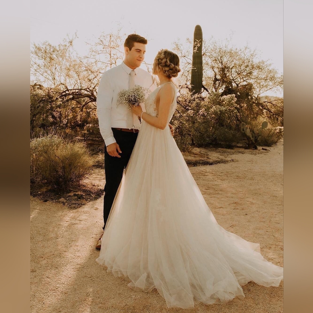 BHLDN wedding dress - Picture 3 of 9